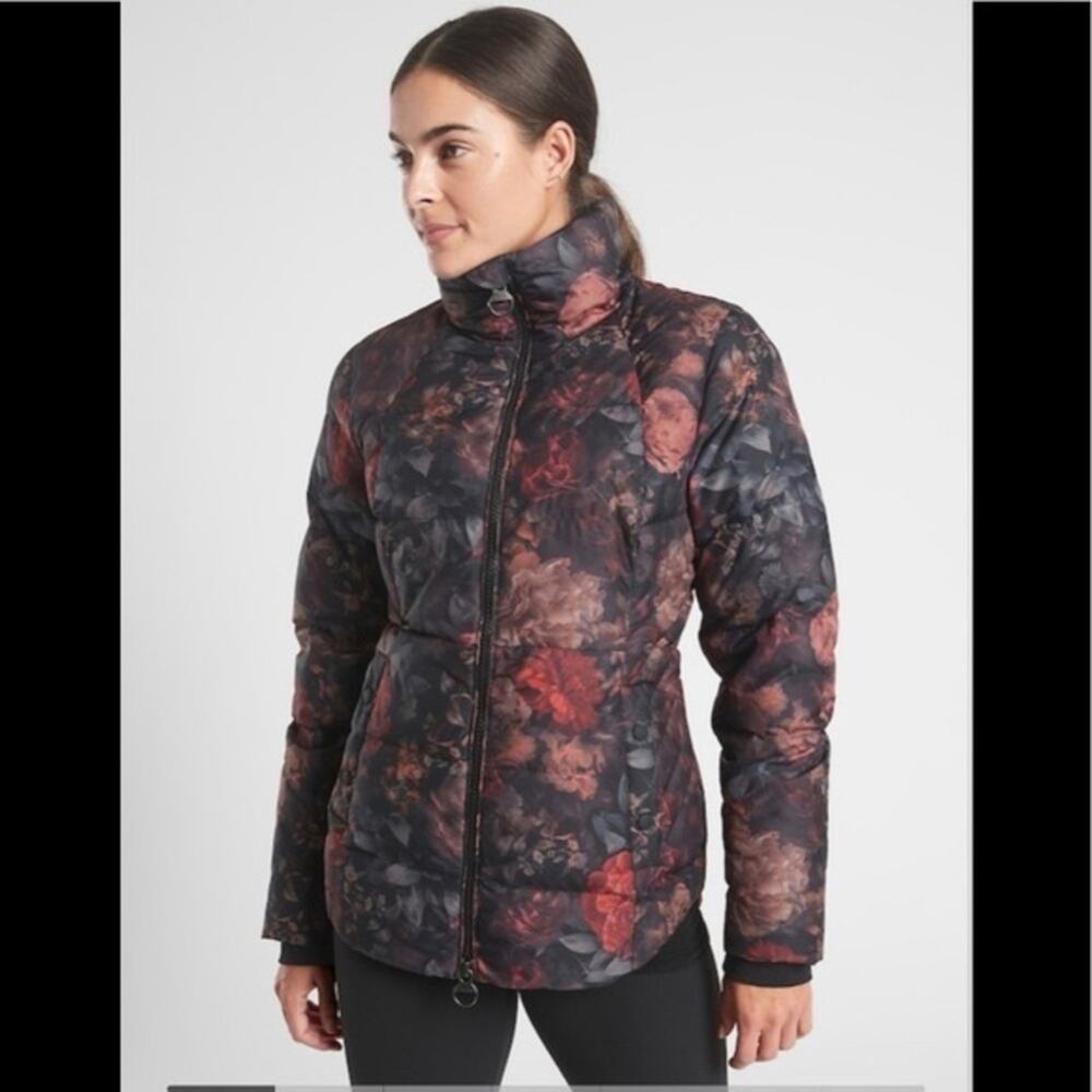 Athleta Downtown Quilted Down Jacket in‎ Antoinette Norwegian Gray XXS Oversized